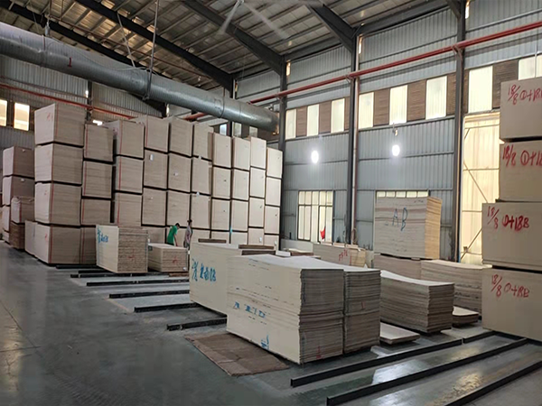 香港福江南板材,福江南木業(yè),香杉木生態(tài)板銷售,桐木生態(tài)板銷售,常德市福瑞江南建材貿易有限公司